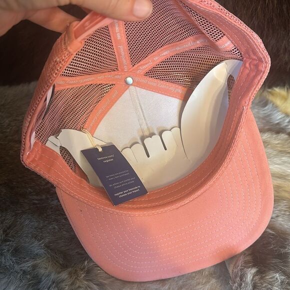 tentree Coral Mesh Trucker Hat OS (4420) NWT - Picture 3 of 5